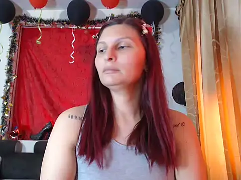 sachaclinford online show from November 2025 07:48:02 PM