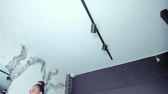 Snapshot of DalayMoore chatting on September 2025 07:58:02 PM DalayMoore online show from September 2025 07:58:02 PM