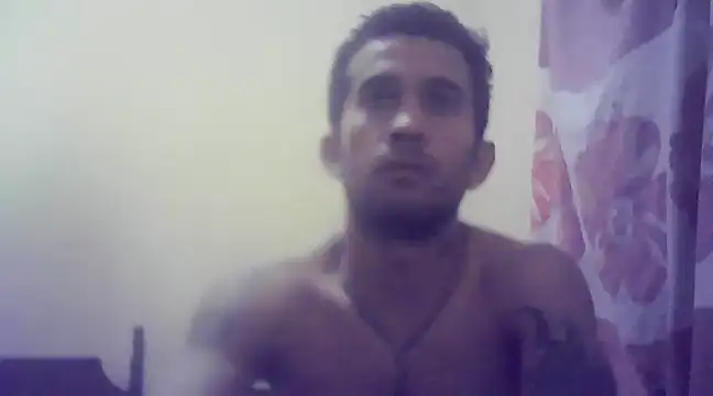 Snapshot of EstebanAkyLu chatting on January 2025 09:28:01 PM EstebanAkyLu online show from January 2025 09:28:01 PM