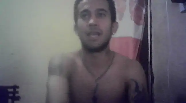 Snapshot of EstebanAkyLu chatting on January 2025 05:42:01 AM EstebanAkyLu online show from January 2025 05:42:01 AM