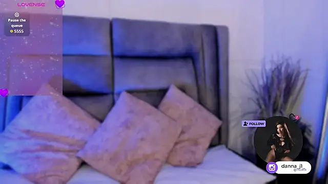 Snapshot of DannaJhonson1 chatting on November 2025 07:48:02 PM DannaJhonson1 online show from November 2025 07:48:02 PM