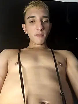 Snapshot of manu_stiv chatting on March 2025 12:22:02 AM manu stiv online show from March 2025 12:22:02 AM