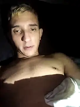 Snapshot of manu_stiv chatting on March 2025 03:13:01 AM manu stiv online show from March 2025 03:13:01 AM