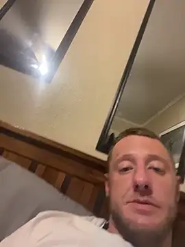 biggzee6 online show from November 2025 11:47:02 AM