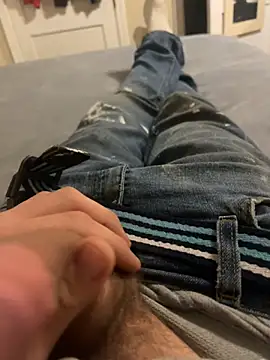 biggzee6 online show from December 2025 01:13:01 AM