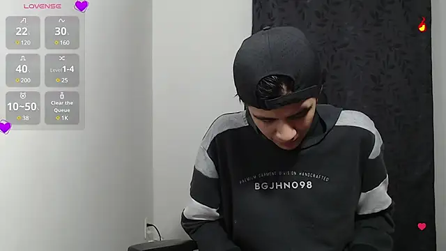 Snapshot of Dha_lia0 chatting on March 2025 06:49:02 AM Dha lia0 online show from March 2025 06:49:02 AM