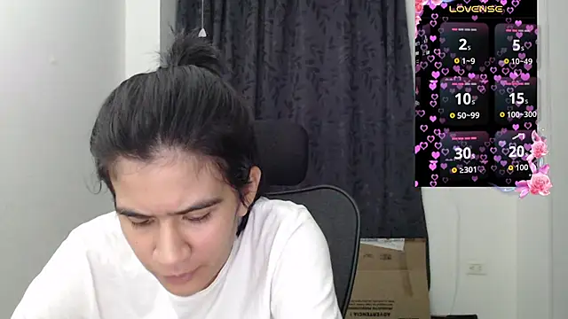 Snapshot of Dha_lia0 chatting on March 2026 02:27:02 AM Dha lia0 online show from March 2026 02:27:02 AM