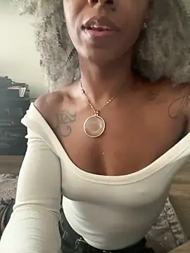 Snapshot of thegodstayce chatting on October 2025 04:50:01 PM thegodstayce online show from October 2025 04:50:01 PM