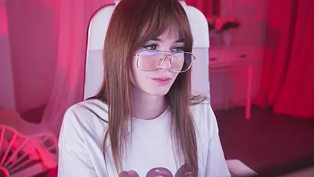 DakotaaJohnnson online show from January 2025 05:39:01 PM