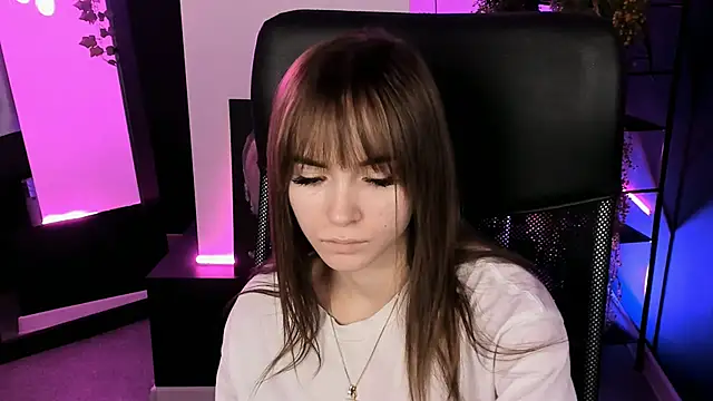 DakotaaJohnnson online show from February 2025 03:18:02 PM