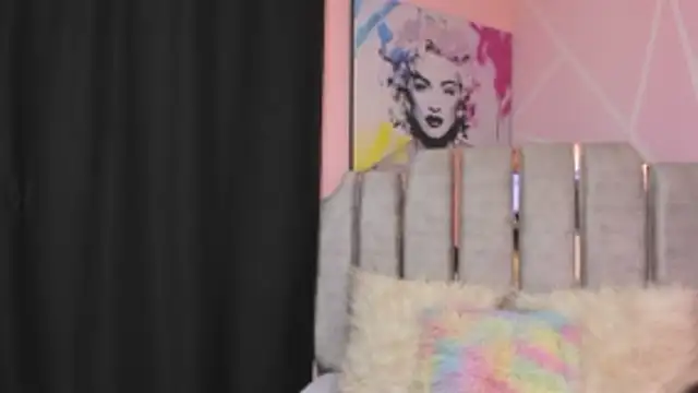 Gletty noa online show from December 2025 07:19:02 PM