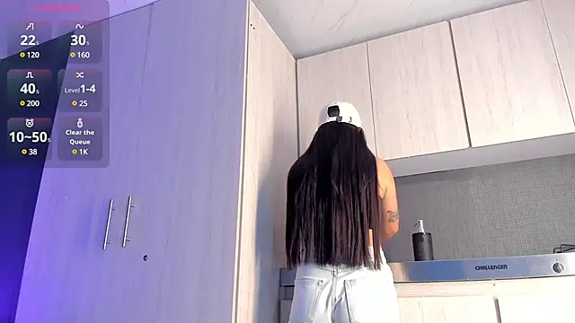 ValeriaOrtega online show from March 2025 12:33:02 PM