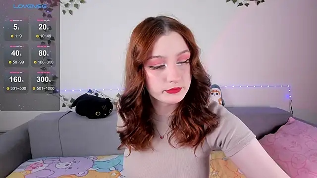 Snapshot of EmmyStar_ chatting on February 2025 05:09:02 PM EmmyStar  online show from February 2025 05:09:02 PM