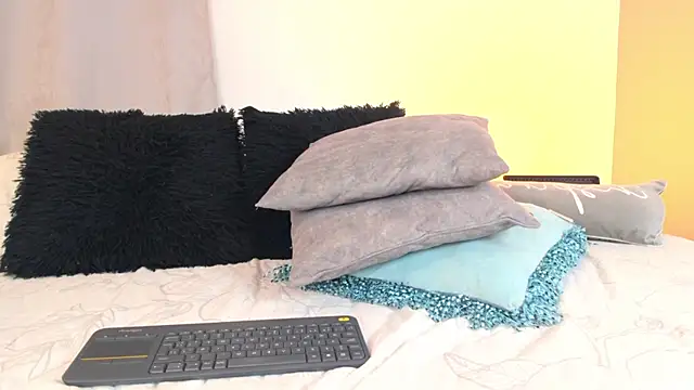 miss hellen2 online show from January 2025 03:15:01 PM