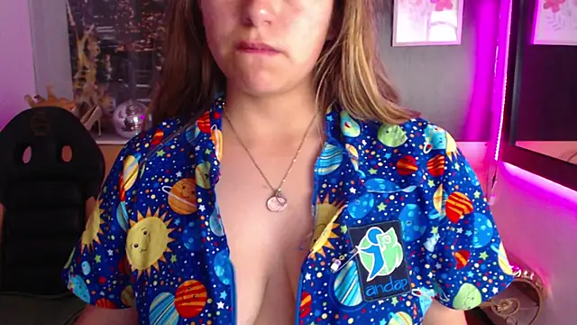 Kitten Cam online show from October 2025 05:50:02 AM