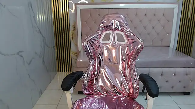 shalon diaz s online show from January 2025 04:05:01 PM