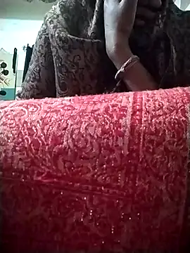 Snapshot of chocobbsimarn chatting on January 2025 07:57:01 PM chocobbsimarn online show from January 2025 07:57:01 PM