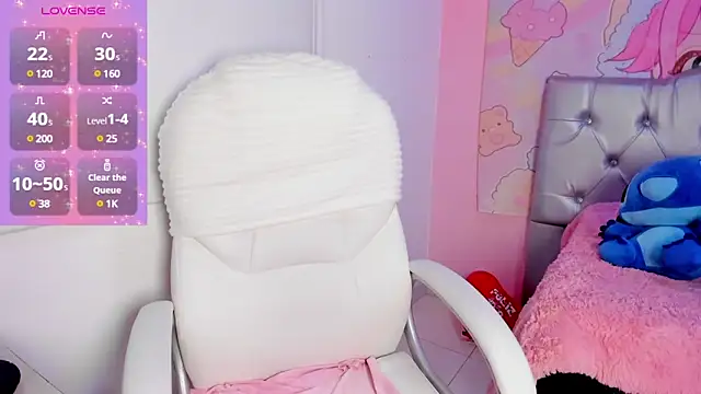 Snapshot of sofia__james chatting on February 2025 12:48:02 AM sofia james online show from February 2025 12:48:02 AM