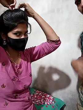 Snapshot of Hot_couple_1 chatting on March 2026 06:07:02 AM Hot couple 1 online show from March 2026 06:07:02 AM