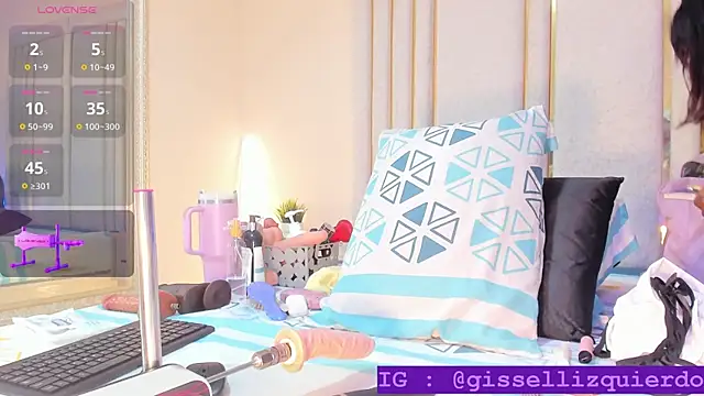 Liincostelloo online show from October 2025 07:38:02 PM