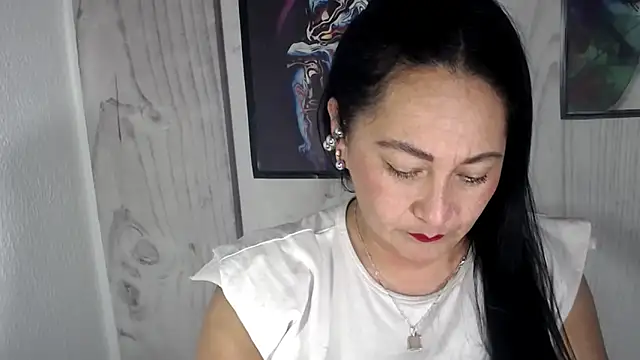 JULIANAWET69 online show from November 2025 04:33:02 AM