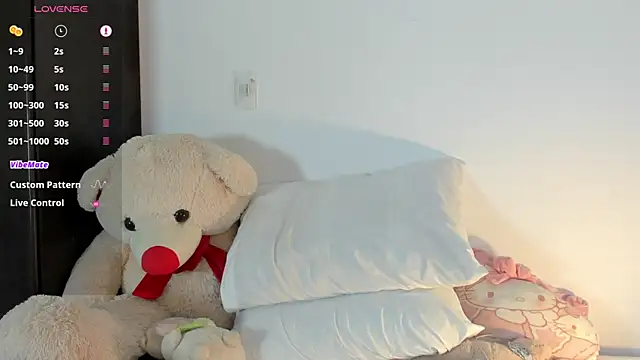 Snapshot of cute_dani01 chatting on June 2026 12:49:01 AM cute dani01 online show from June 2026 12:49:01 AM