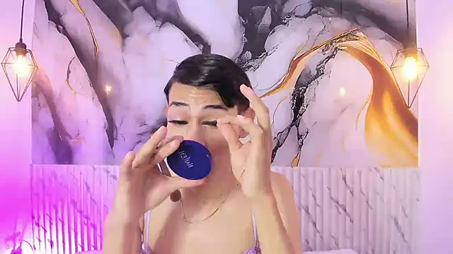 Snapshot of JackeOwens chatting on November 2025 12:16:01 PM JackeOwens online show from November 2025 12:16:01 PM