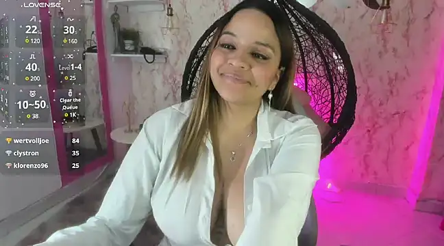 Snapshot of victoria__floyd chatting on January 2025 01:48:01 AM victoria floyd online show from January 2025 01:48:01 AM