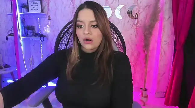 Snapshot of victoria__floyd chatting on February 2025 07:35:01 PM victoria floyd online show from February 2025 07:35:01 PM