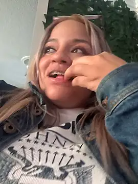 Snapshot of victoria__floyd chatting on November 2025 10:15:01 PM victoria floyd online show from November 2025 10:15:01 PM