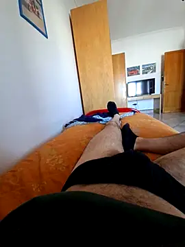 Snapshot of Nzino1983 chatting on April 2026 11:43:01 AM Nzino1983 online show from April 2026 11:43:01 AM