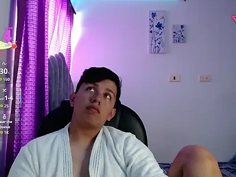 Snapshot of Alan_red chatting on November 2025 03:22:01 PM Alan red online show from November 2025 03:22:01 PM