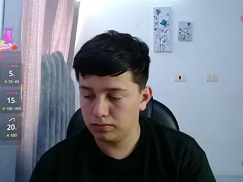 Snapshot of Alan_red chatting on March 2026 04:24:01 PM Alan red online show from March 2026 04:24:01 PM