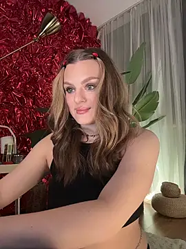 Snapshot of Mary_lost chatting on April 2026 07:06:02 PM Mary lost online show from April 2026 07:06:02 PM