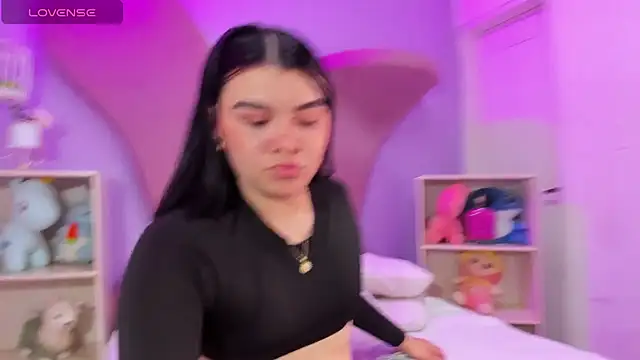 Snapshot of Zoe_Cheshire chatting on January 2025 09:17:02 PM Zoe Cheshire online show from January 2025 09:17:02 PM