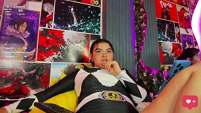 Snapshot of Zoe_Cheshire chatting on February 2025 06:24:01 AM Zoe Cheshire online show from February 2025 06:24:01 AM