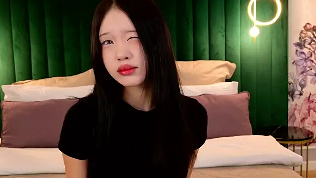 Snapshot of AnneCurtis chatting on April 2026 03:04:02 AM AnneCurtis online show from April 2026 03:04:02 AM