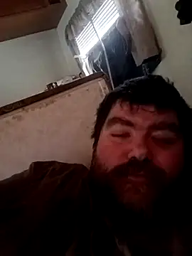 Snapshot of Rcraigue4 chatting on February 2025 09:48:02 PM Rcraigue4 online show from February 2025 09:48:02 PM