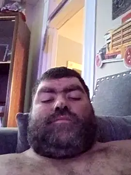 Snapshot of Rcraigue4 chatting on October 2025 10:32:02 PM Rcraigue4 online show from October 2025 10:32:02 PM