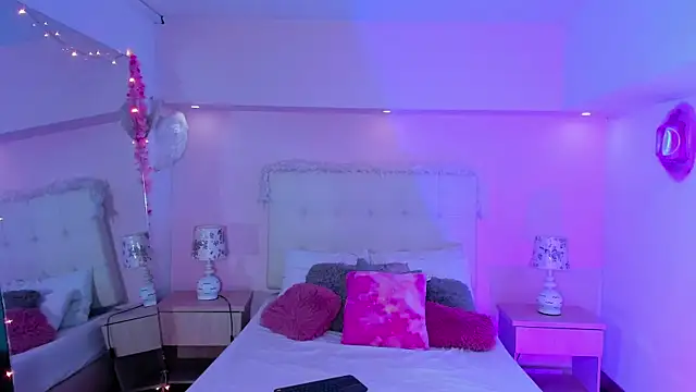 ScarlettDreamss7 online show from March 2025 03:06:01 PM