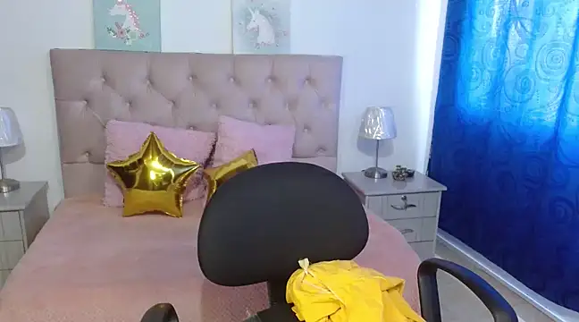 Snapshot of LITTLEDOLLHOT chatting on January 2025 02:03:02 PM LITTLEDOLLHOT online show from January 2025 02:03:02 PM