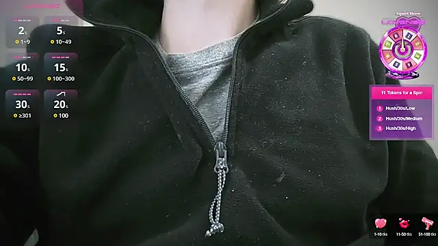 Snapshot of Prolapse_Pig chatting on March 2025 07:23:02 AM Prolapse Pig online show from March 2025 07:23:02 AM