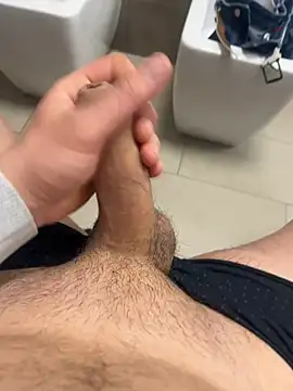 Greeneyes0820 online show from February 2025 06:45:01 AM