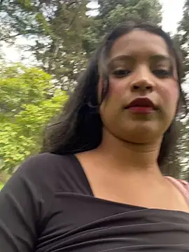 Sophia waalker  1 online show from March 2025 03:18:01 PM