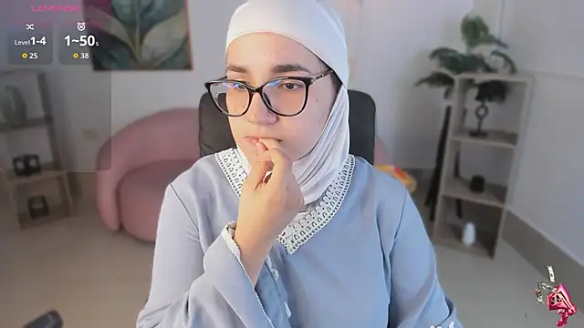 Ayha khalaf online show from November 2025 01:04:02 AM