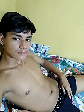 Snapshot of novinhopauzudo1000 chatting on January 2025 07:34:02 PM novinhopauzudo1000 online show from January 2025 07:34:02 PM