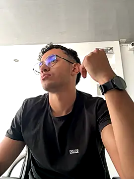 Thonny-becker online show from October 2025 02:26:02 PM