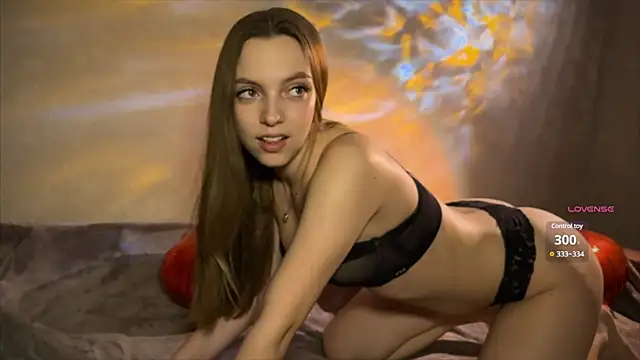 Snapshot of annylovely chatting on February 2025 05:57:02 PM annylovely online show from February 2025 05:57:02 PM