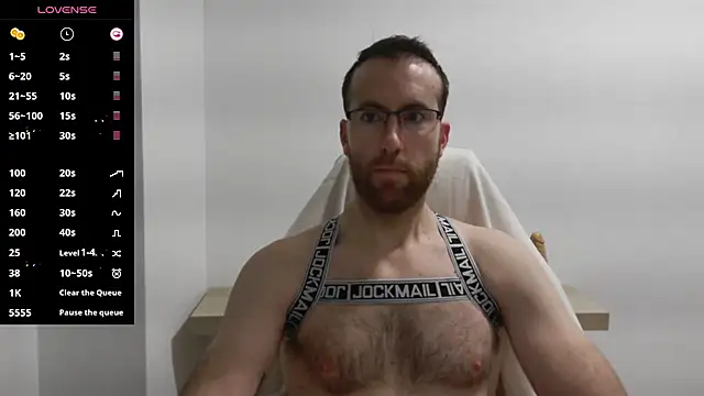 Snapshot of machohiberiko chatting on February 2025 06:55:01 PM machohiberiko online show from February 2025 06:55:01 PM