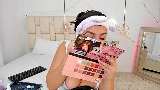 fierygroup online show from February 2025 01:00:01 AM